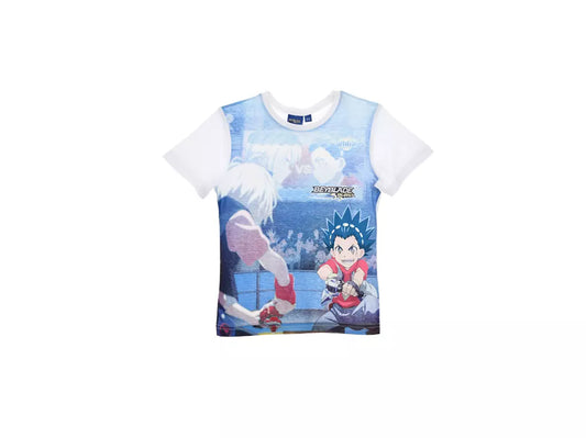 Wit Beyblade Burst T-shirt voor kinderen met grote print, verkrijgbaar in maat 98 en 104. Gemaakt van 100% katoen, met officiële licentie.